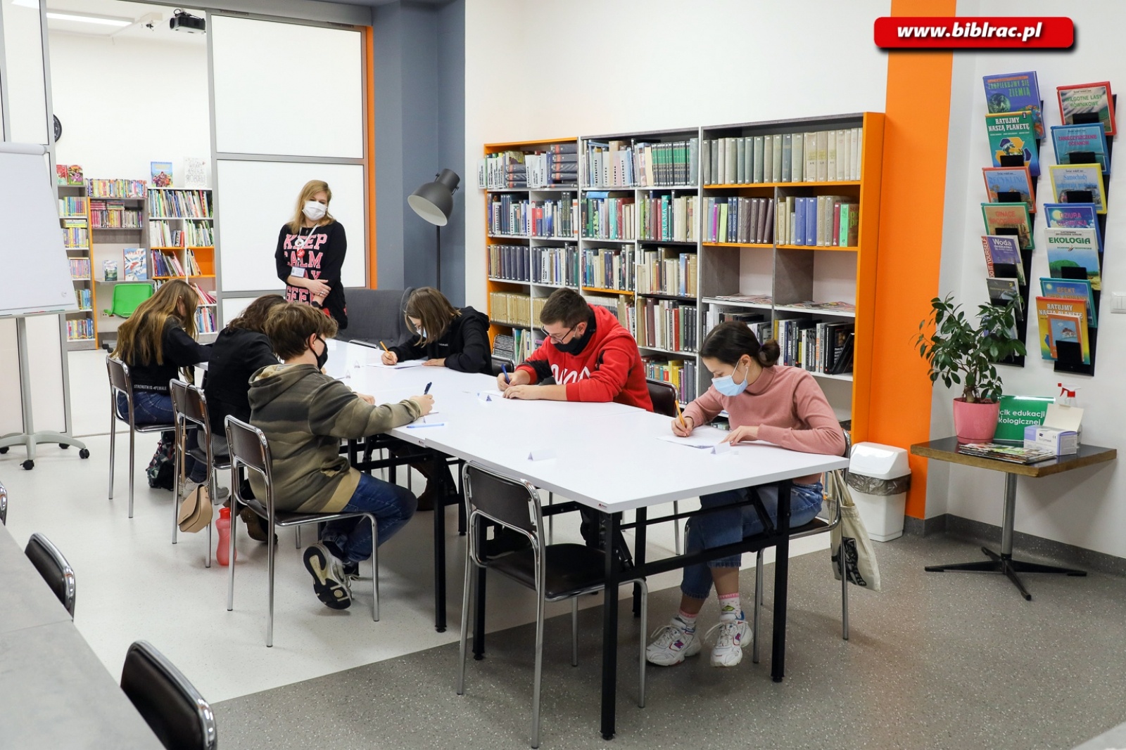 Zdjęcie w galerii na portalu naszraciborz.pl: Z Rzeszowa do Raciborza po zwycięstwo w konkursie Zwiadowcy wiadomości z regionu