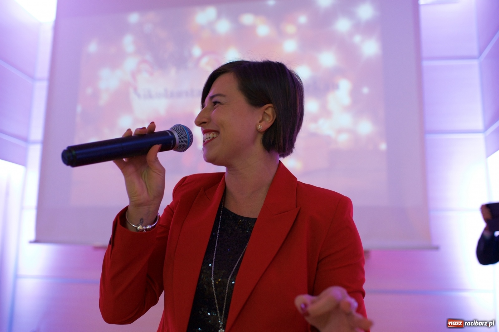 Zdjęcie w galerii na portalu naszraciborz.pl: Mikołajkowe spotkanie w DFK Tworków wiadomości z regionu