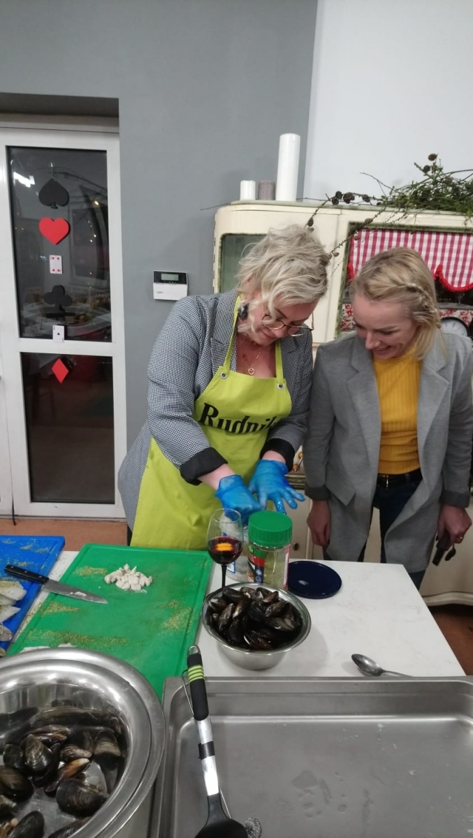 Zdjęcie w galerii na portalu naszraciborz.pl: Rudnickie jabłonki, czyli panie rządzą! wiadomości z regionu