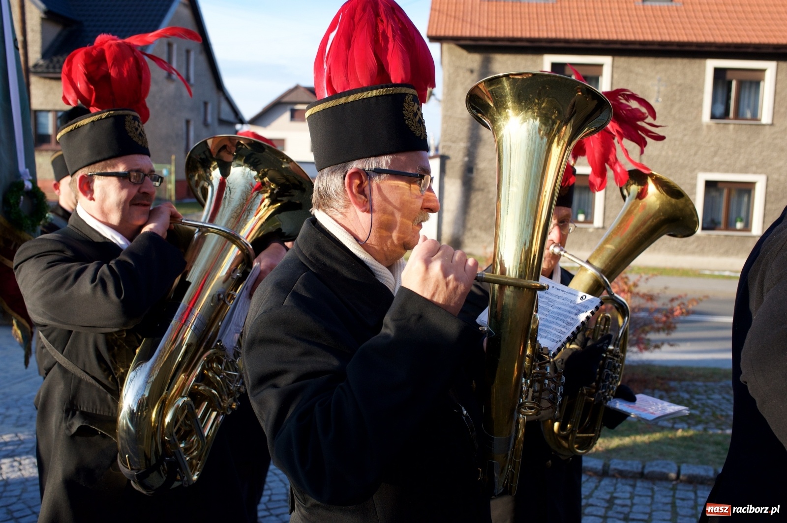 Zdjęcie w galerii na portalu naszraciborz.pl: Szczęść Boże Górniczej Braci! Dziś Barbórka [FOTO i WIDEO z Tworkowa] wiadomości z regionu