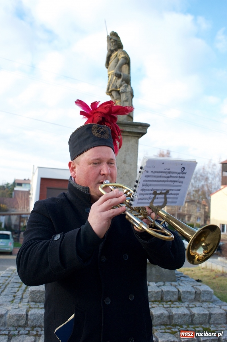Zdjęcie w galerii na portalu naszraciborz.pl: Szczęść Boże Górniczej Braci! Dziś Barbórka [FOTO i WIDEO z Tworkowa] wiadomości z regionu