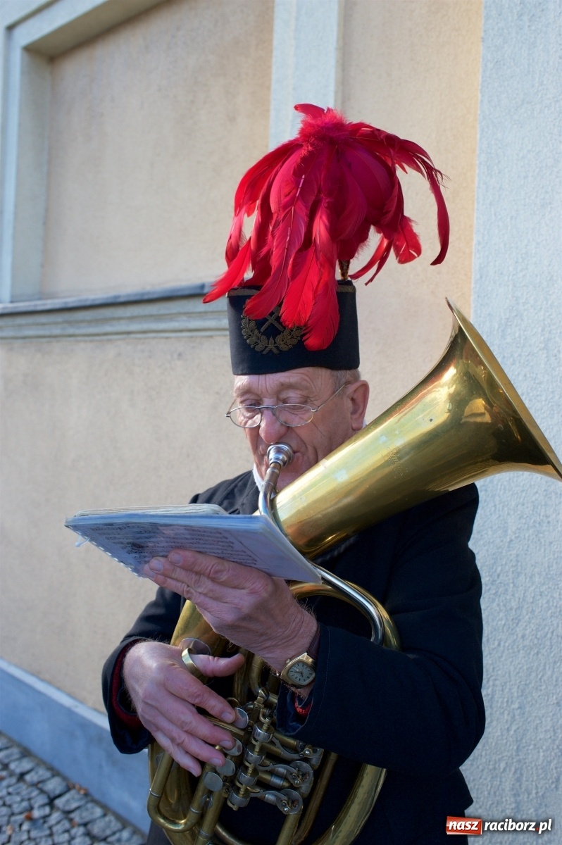 Zdjęcie w galerii na portalu naszraciborz.pl: Szczęść Boże Górniczej Braci! Dziś Barbórka [FOTO i WIDEO z Tworkowa] wiadomości z regionu