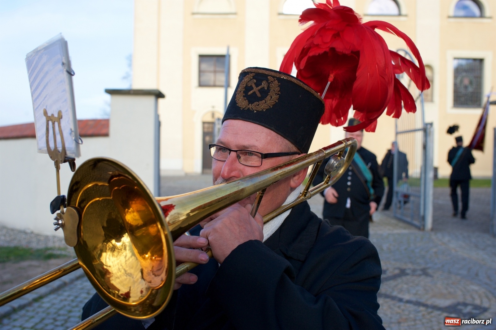 Zdjęcie w galerii na portalu naszraciborz.pl: Szczęść Boże Górniczej Braci! Dziś Barbórka [FOTO i WIDEO z Tworkowa] wiadomości z regionu