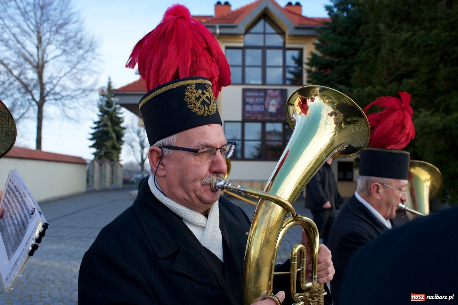 Zdjęcie w galerii na portalu naszraciborz.pl: Szczęść Boże Górniczej Braci! Dziś Barbórka [FOTO i WIDEO z Tworkowa] wiadomości z regionu