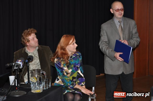 Zdjęcie w galerii na portalu naszraciborz.pl: Magdalena Walach odwiedziła Racibórz wiadomości z regionu