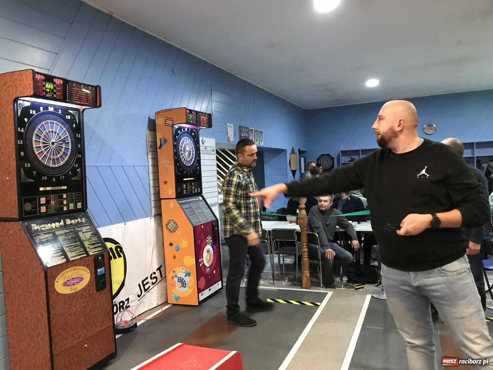 Zdjęcie w galerii na portalu naszraciborz.pl: Turniej darta - 501 double out [WIDEO] wiadomości z regionu