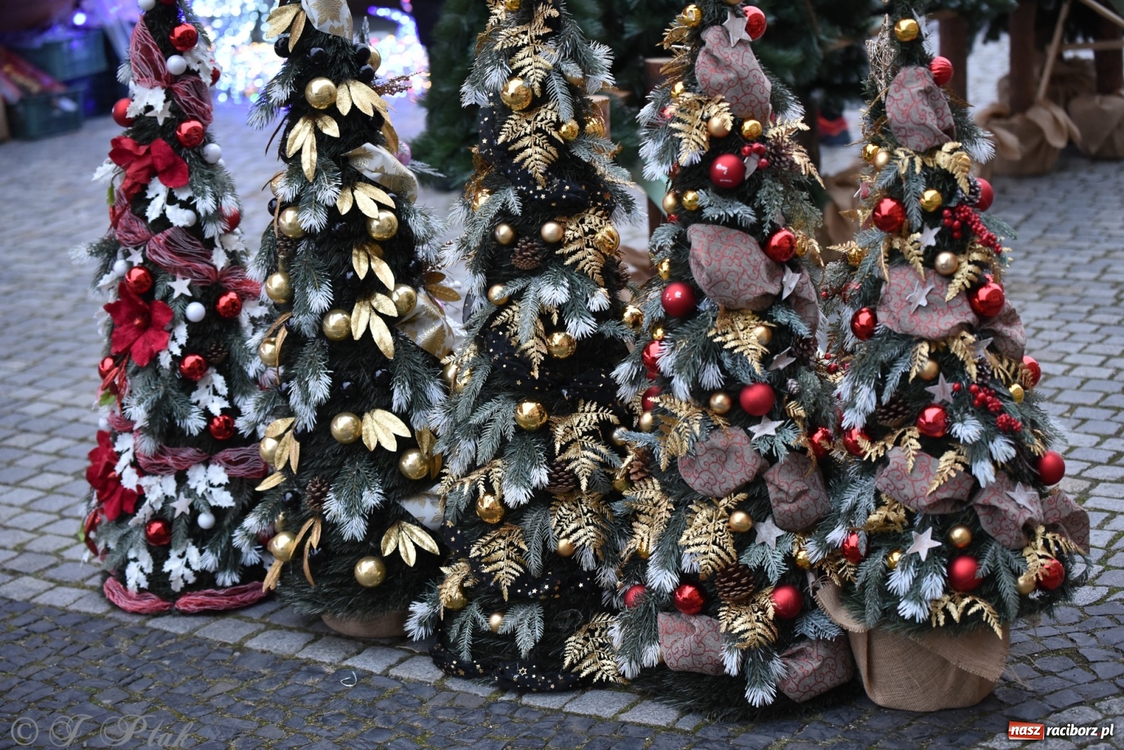 Zdjęcie w galerii na portalu naszraciborz.pl: Sobota na jarmarku w Raciborzu wiadomości z regionu