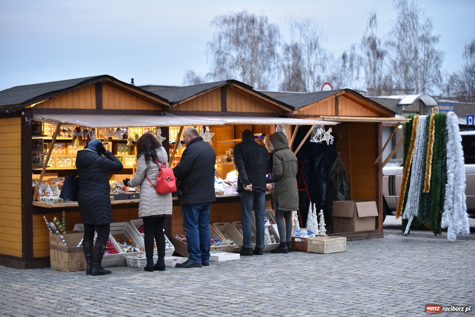 Zdjęcie w galerii na portalu naszraciborz.pl: Sobota na jarmarku w Raciborzu wiadomości z regionu
