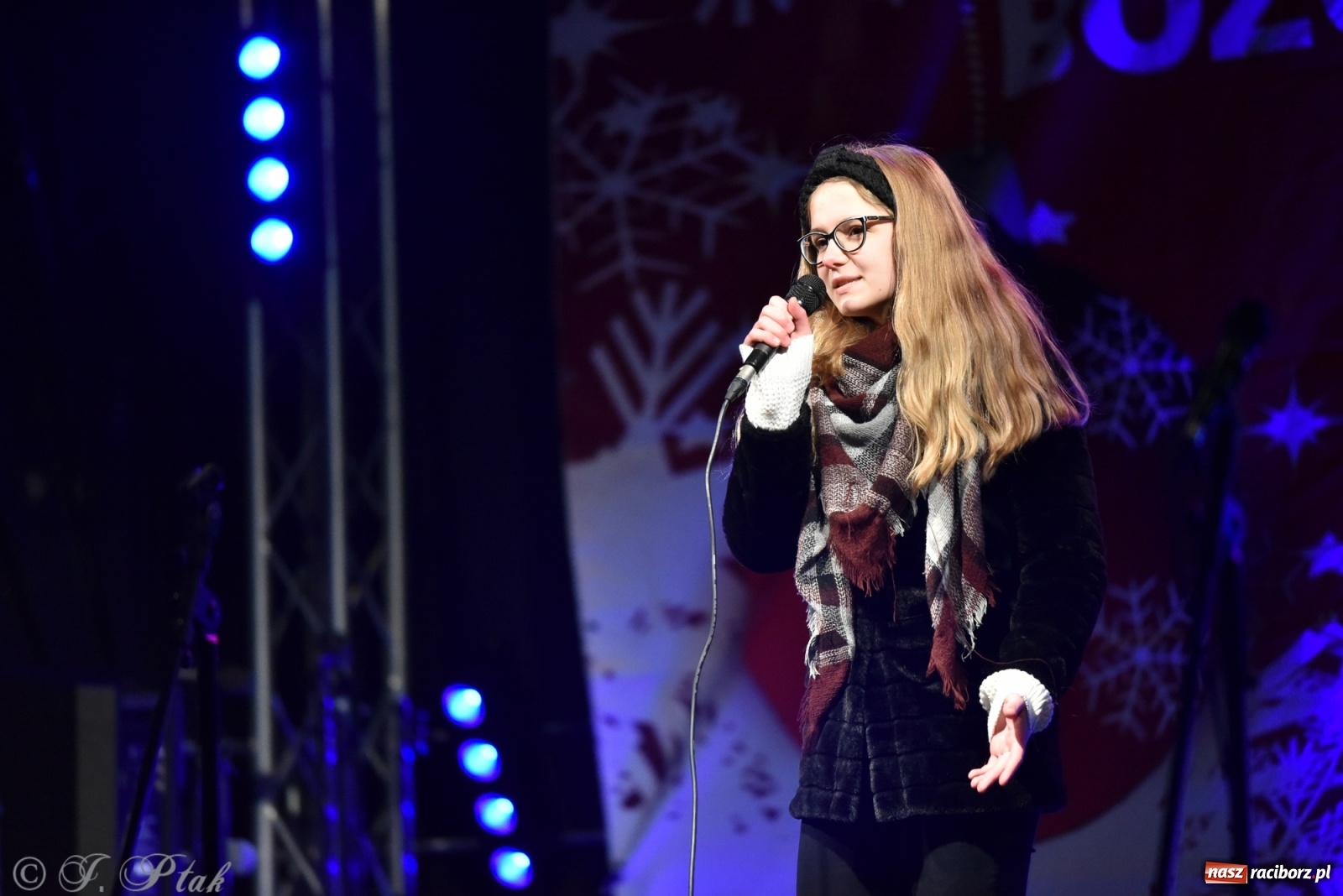 Zdjęcie w galerii na portalu naszraciborz.pl: Sobota na jarmarku w Raciborzu wiadomości z regionu