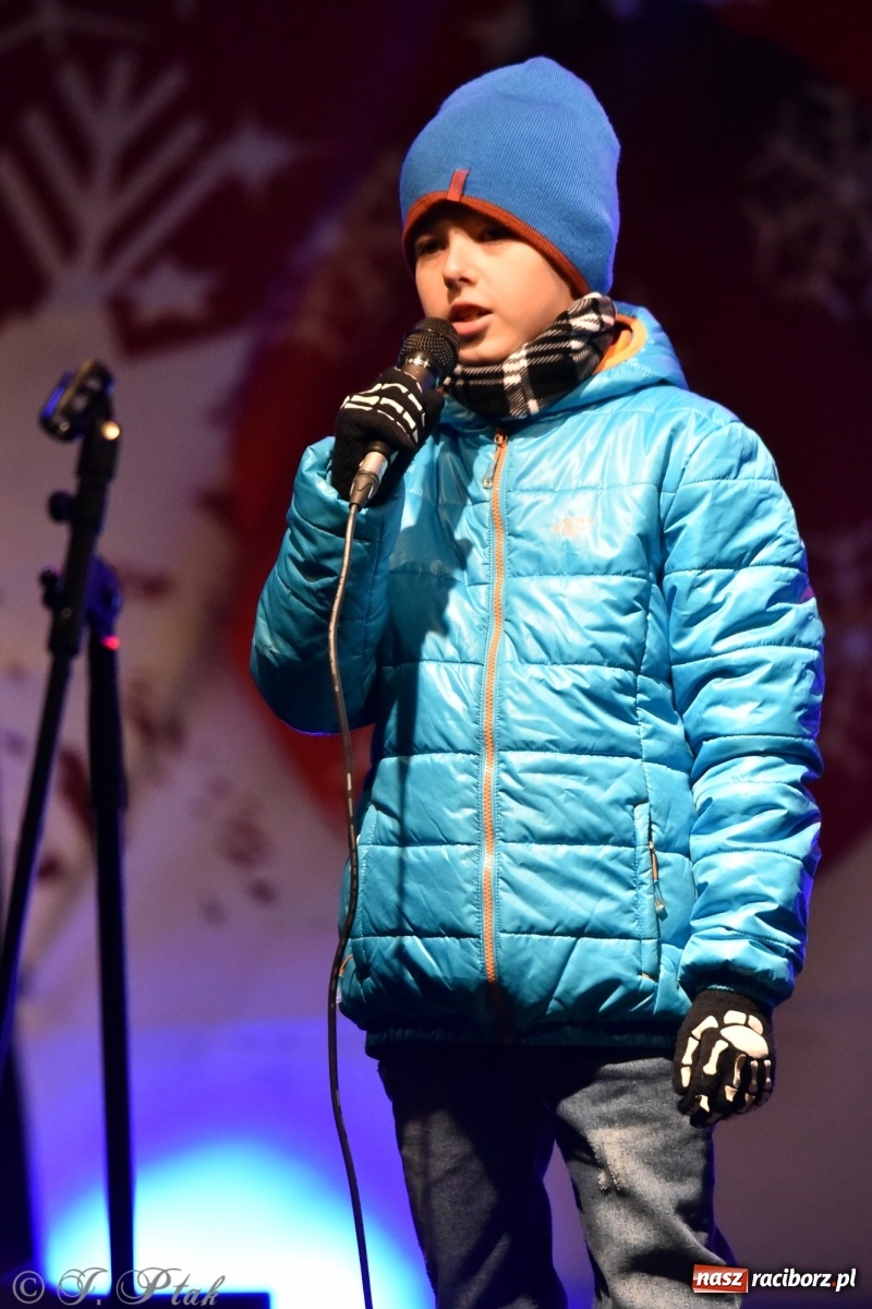 Zdjęcie w galerii na portalu naszraciborz.pl: Sobota na jarmarku w Raciborzu wiadomości z regionu