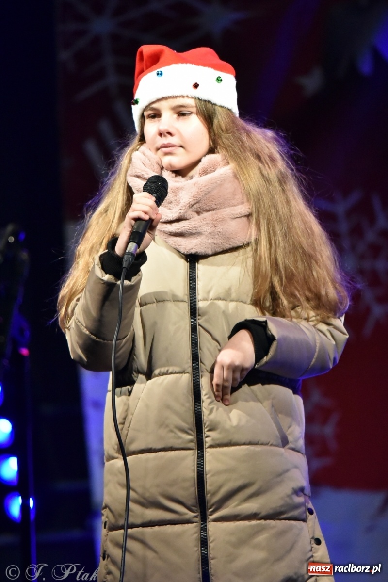 Zdjęcie w galerii na portalu naszraciborz.pl: Sobota na jarmarku w Raciborzu wiadomości z regionu