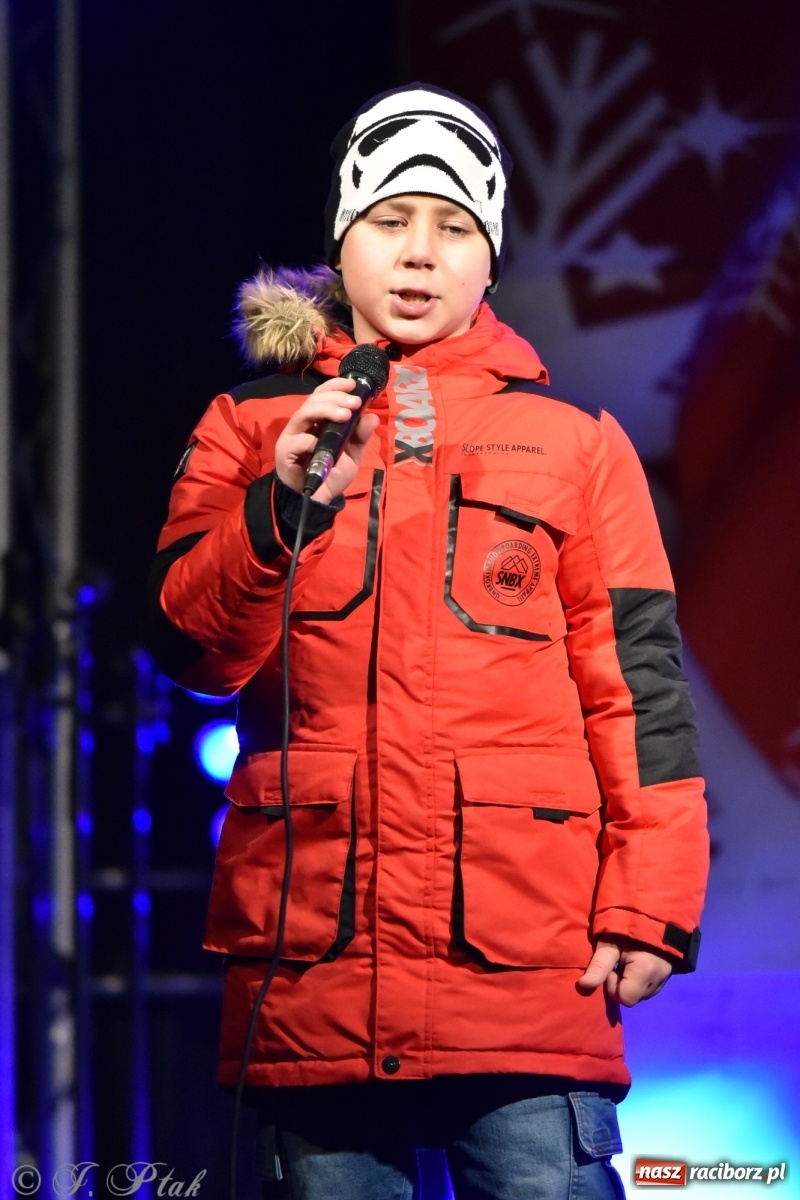 Zdjęcie w galerii na portalu naszraciborz.pl: Sobota na jarmarku w Raciborzu wiadomości z regionu