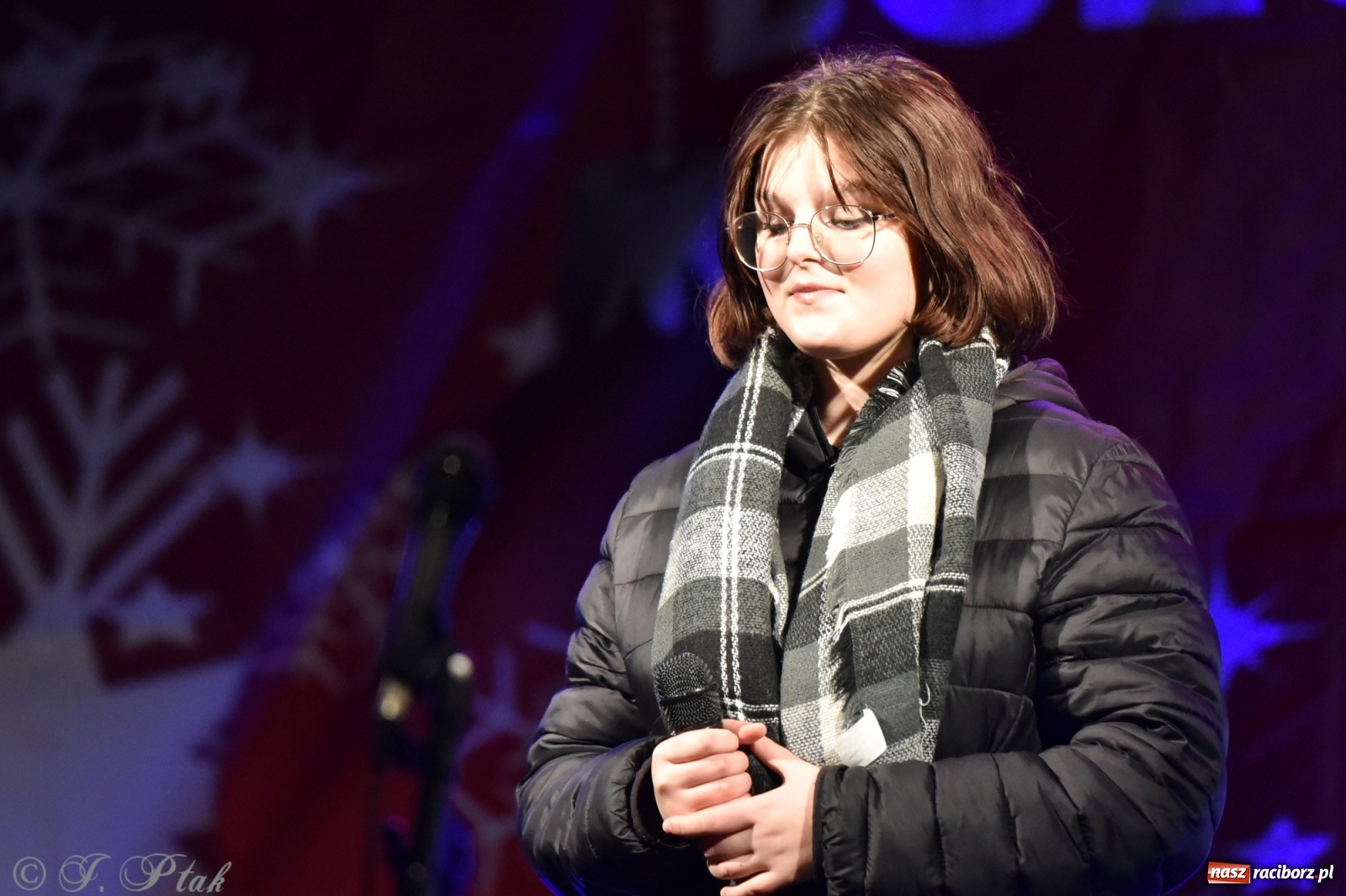 Zdjęcie w galerii na portalu naszraciborz.pl: Sobota na jarmarku w Raciborzu wiadomości z regionu