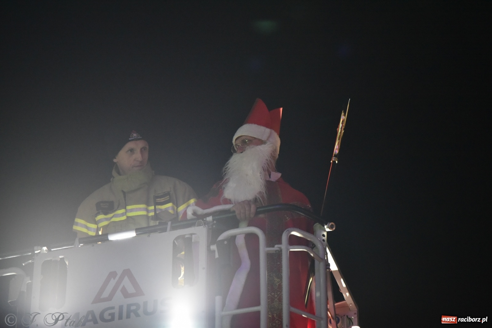 Zdjęcie w galerii na portalu naszraciborz.pl: Sobota na jarmarku w Raciborzu wiadomości z regionu