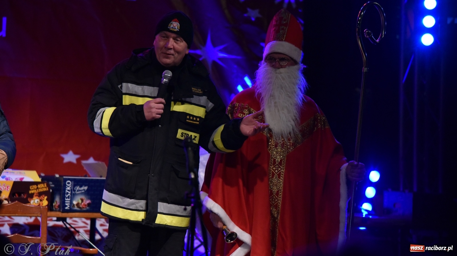 Zdjęcie w galerii na portalu naszraciborz.pl: Sobota na jarmarku w Raciborzu wiadomości z regionu