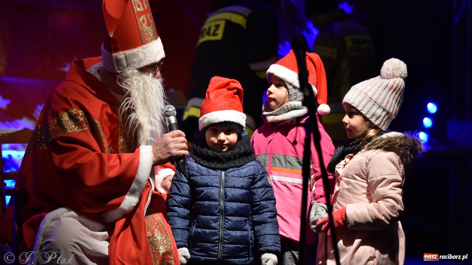 Zdjęcie w galerii na portalu naszraciborz.pl: Sobota na jarmarku w Raciborzu wiadomości z regionu
