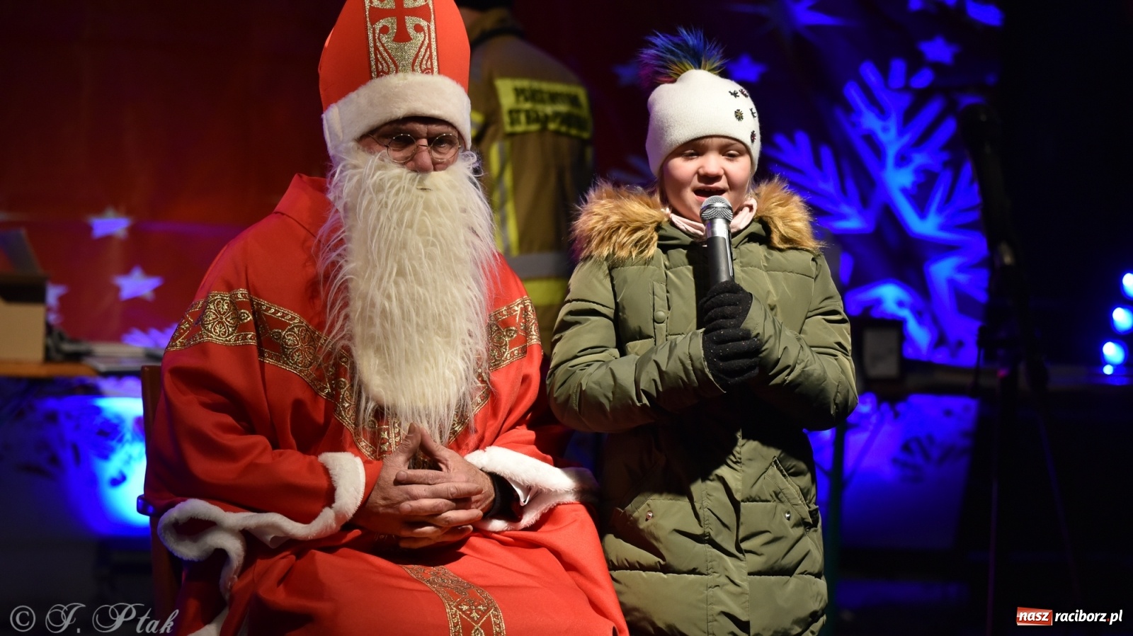 Zdjęcie w galerii na portalu naszraciborz.pl: Sobota na jarmarku w Raciborzu wiadomości z regionu