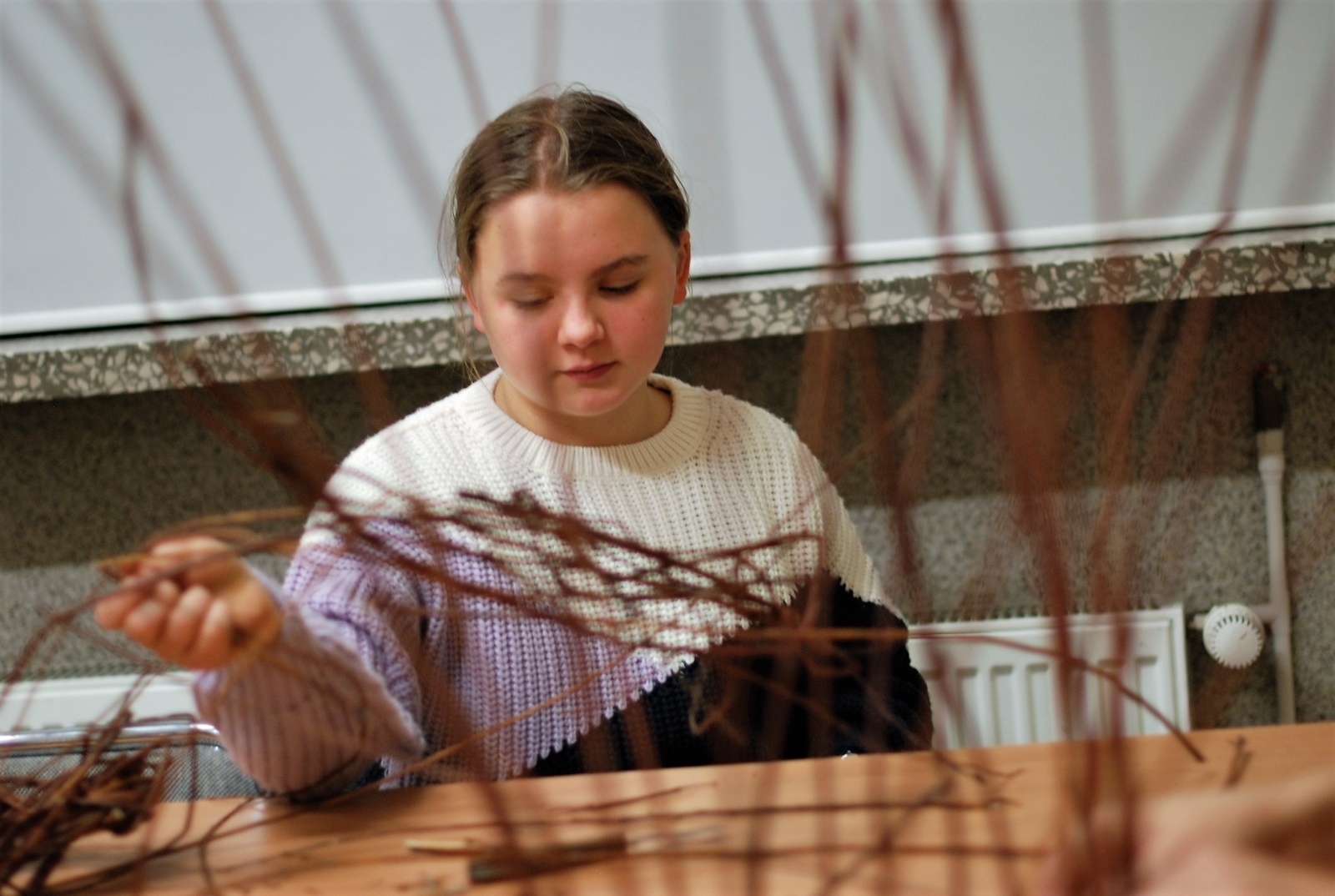 Zdjęcie w galerii na portalu naszraciborz.pl: Babska sprawa, czyli warsztaty plecionkarskie w Nędzy wiadomości z regionu