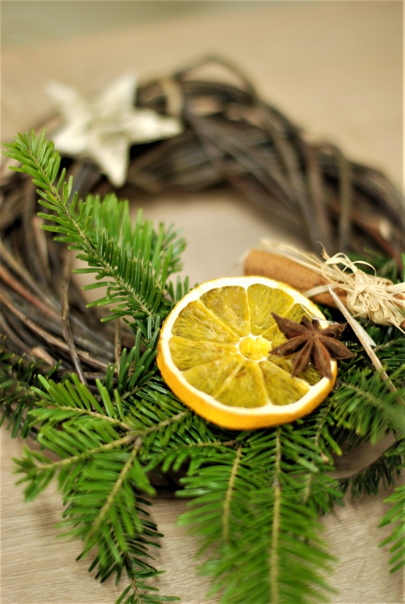 Zdjęcie w galerii na portalu naszraciborz.pl: Babska sprawa, czyli warsztaty plecionkarskie w Nędzy wiadomości z regionu