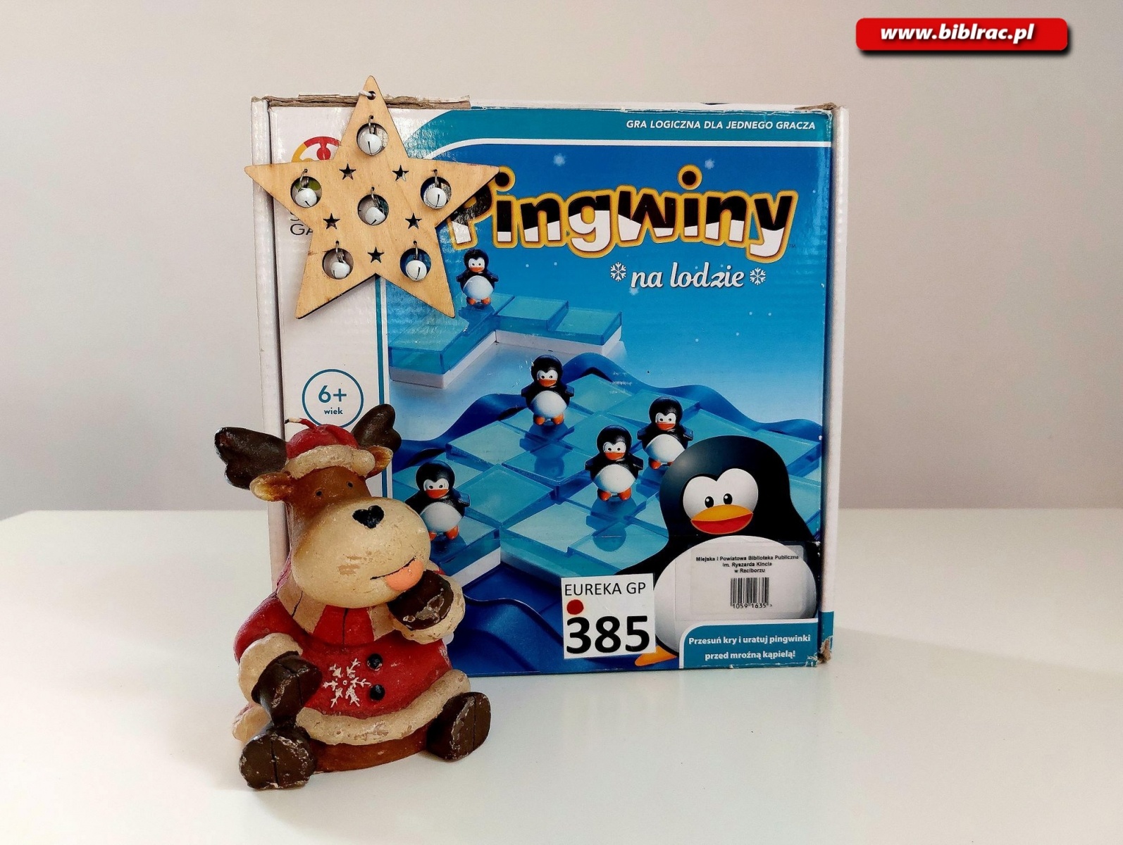 Zdjęcie w galerii na portalu naszraciborz.pl: W bibliotece znajdziesz... gry planszowe na każdy dzień, również na święta! wiadomości z regionu