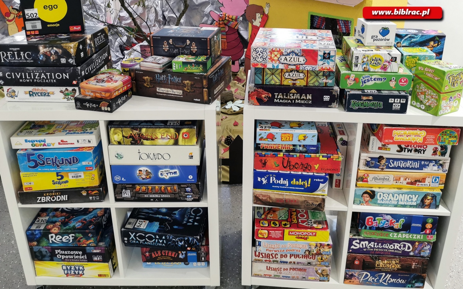 Zdjęcie w galerii na portalu naszraciborz.pl: W bibliotece znajdziesz... gry planszowe na każdy dzień, również na święta! wiadomości z regionu