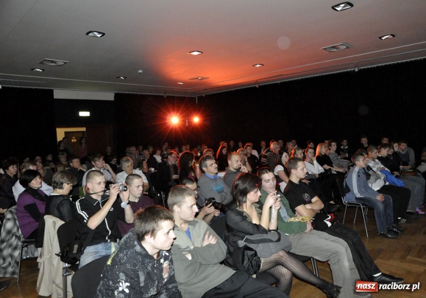 Zdjęcie w galerii na portalu naszraciborz.pl: Lipska na promocji Almanachu wiadomości z regionu