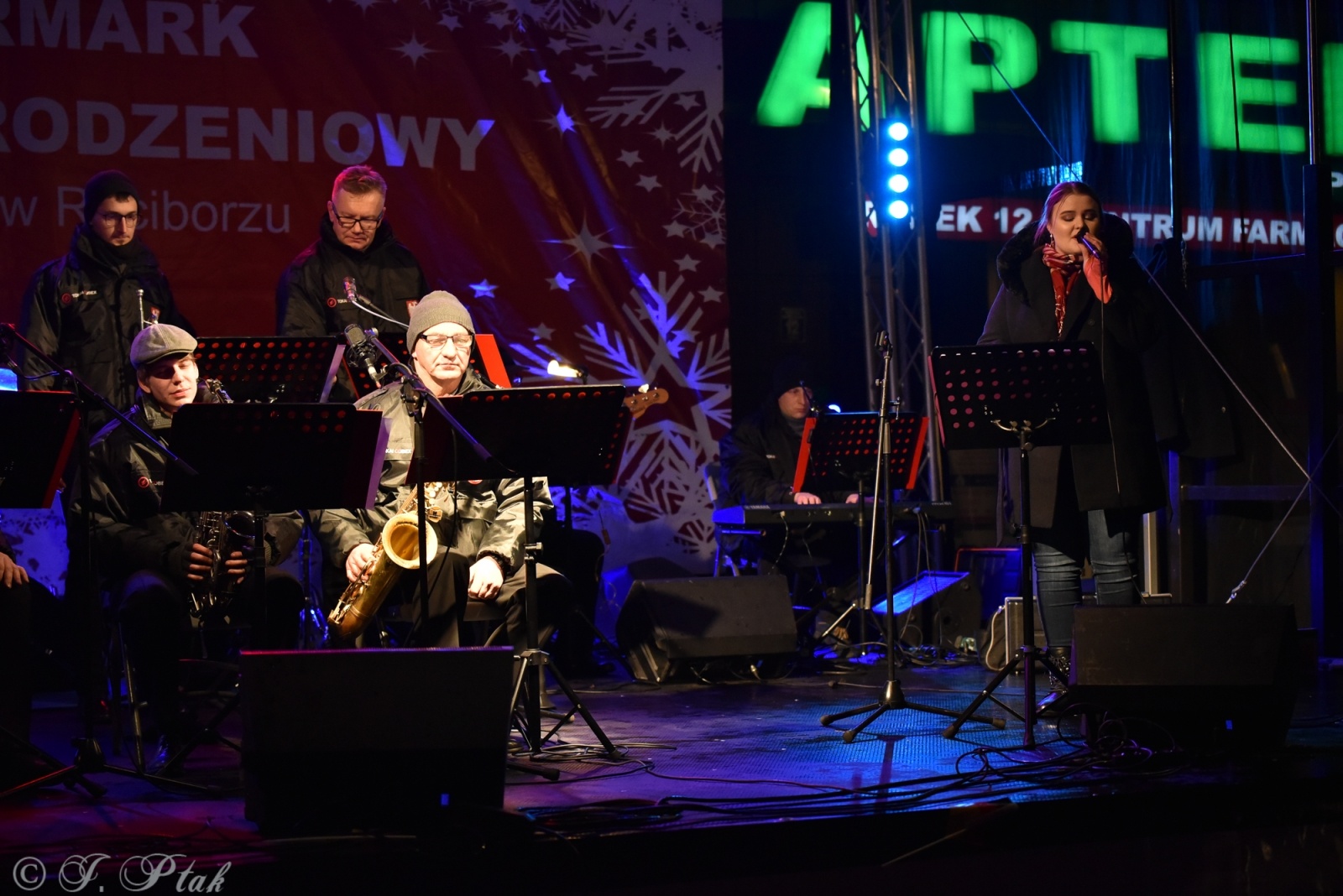 Zdjęcie w galerii na portalu naszraciborz.pl: Niedziela na raciborskim jarmarku [FOTO i WIDEO] wiadomości z regionu