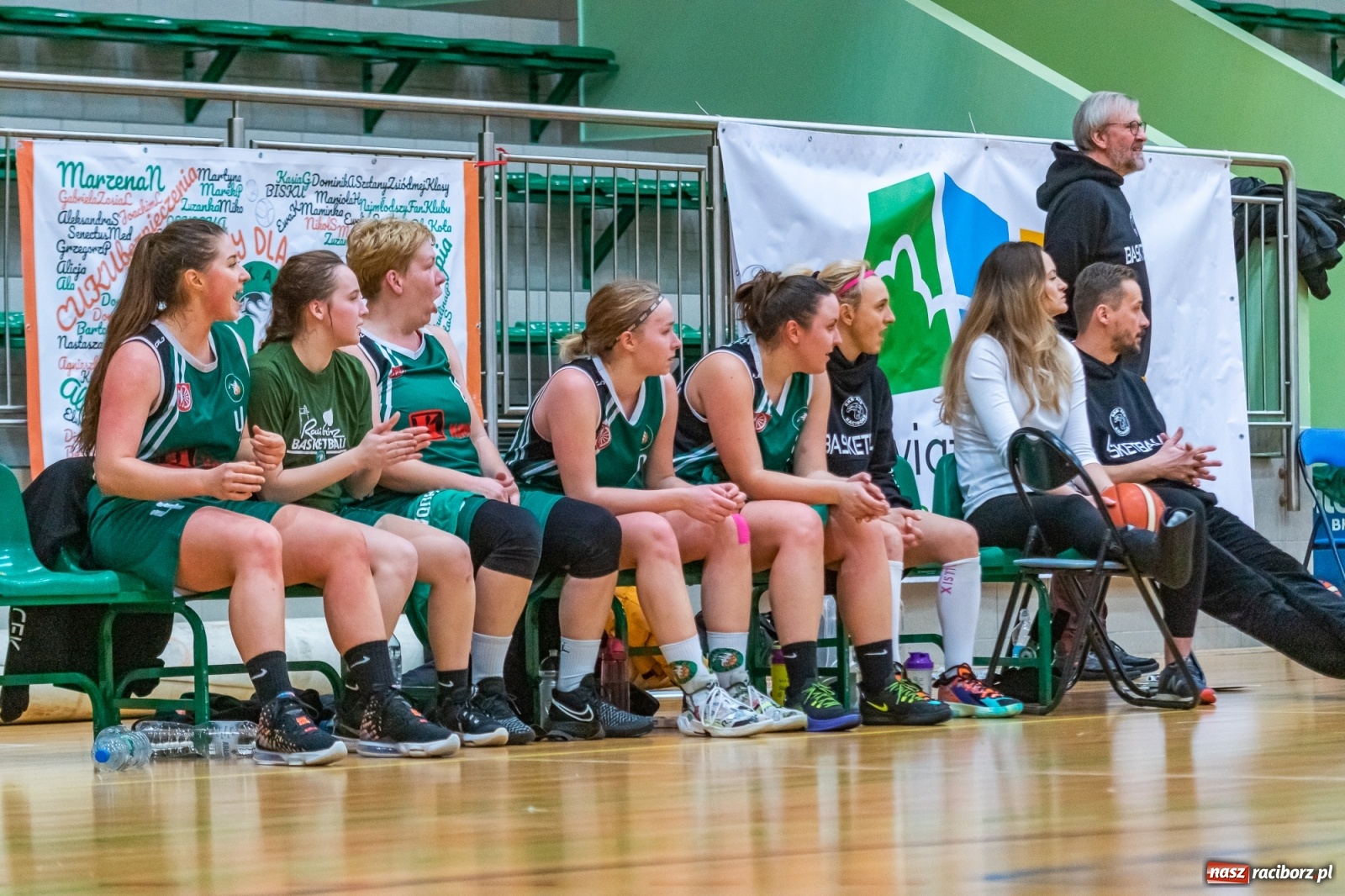 Zdjęcie w galerii na portalu naszraciborz.pl: RKK AZS Racibórz zdemolował Kamienicę Polską [FOTO] wiadomości z regionu