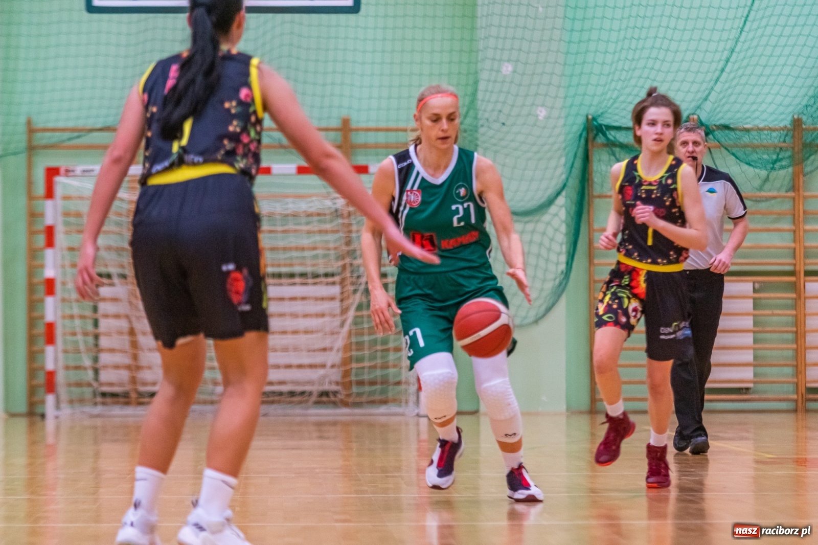 Zdjęcie w galerii na portalu naszraciborz.pl: RKK AZS Racibórz zdemolował Kamienicę Polską [FOTO] wiadomości z regionu