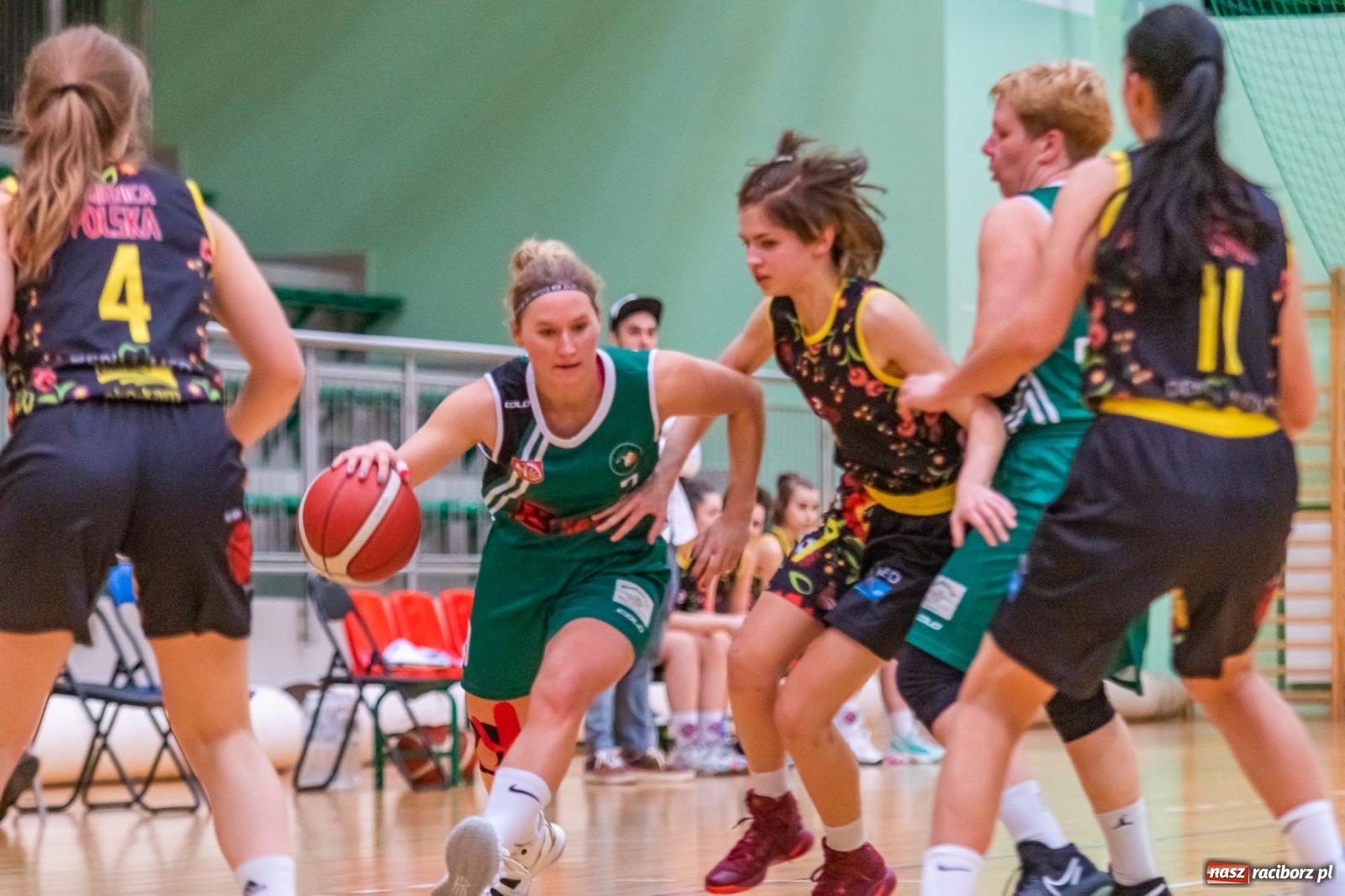 Zdjęcie w galerii na portalu naszraciborz.pl: RKK AZS Racibórz zdemolował Kamienicę Polską [FOTO] wiadomości z regionu