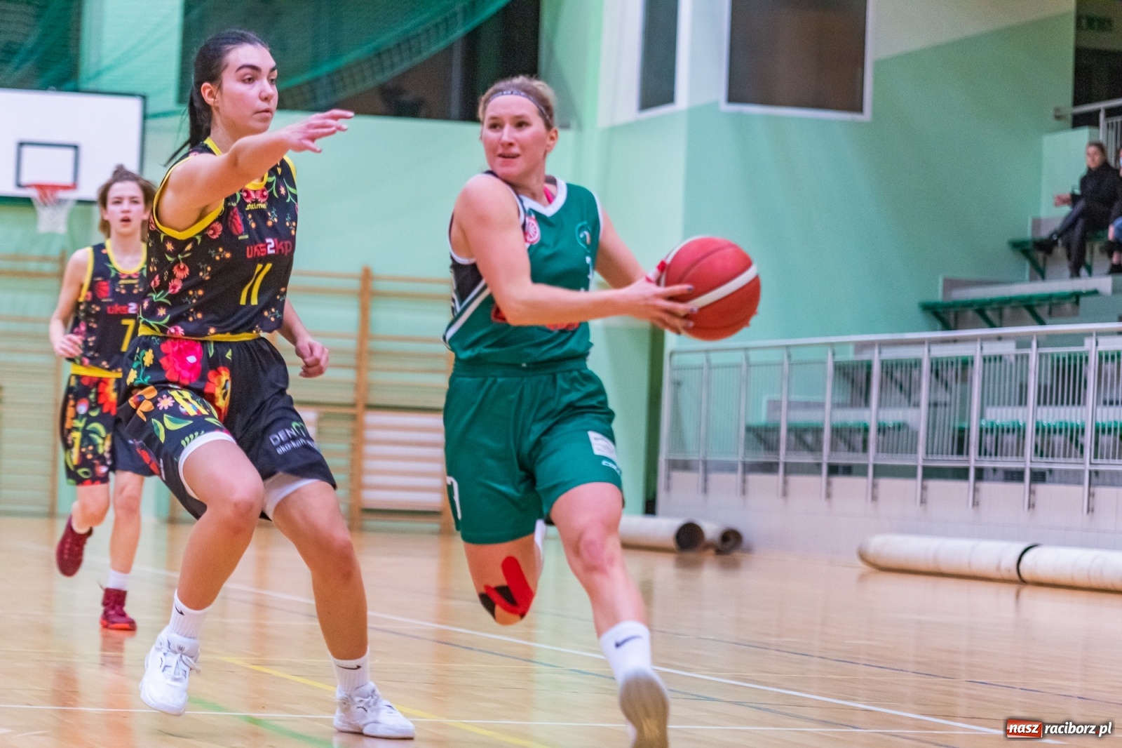 Zdjęcie w galerii na portalu naszraciborz.pl: RKK AZS Racibórz zdemolował Kamienicę Polską [FOTO] wiadomości z regionu