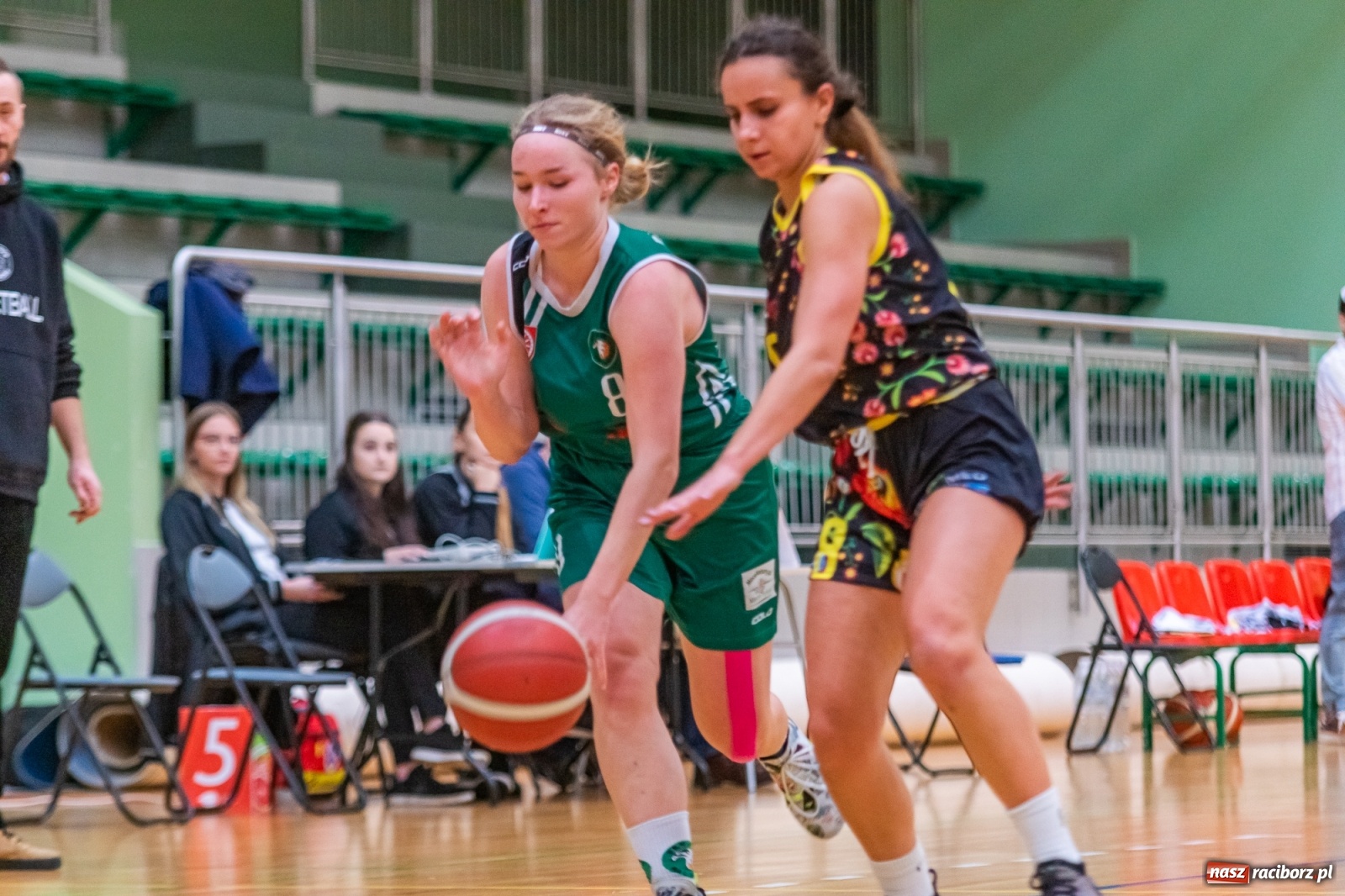 Zdjęcie w galerii na portalu naszraciborz.pl: RKK AZS Racibórz zdemolował Kamienicę Polską [FOTO] wiadomości z regionu