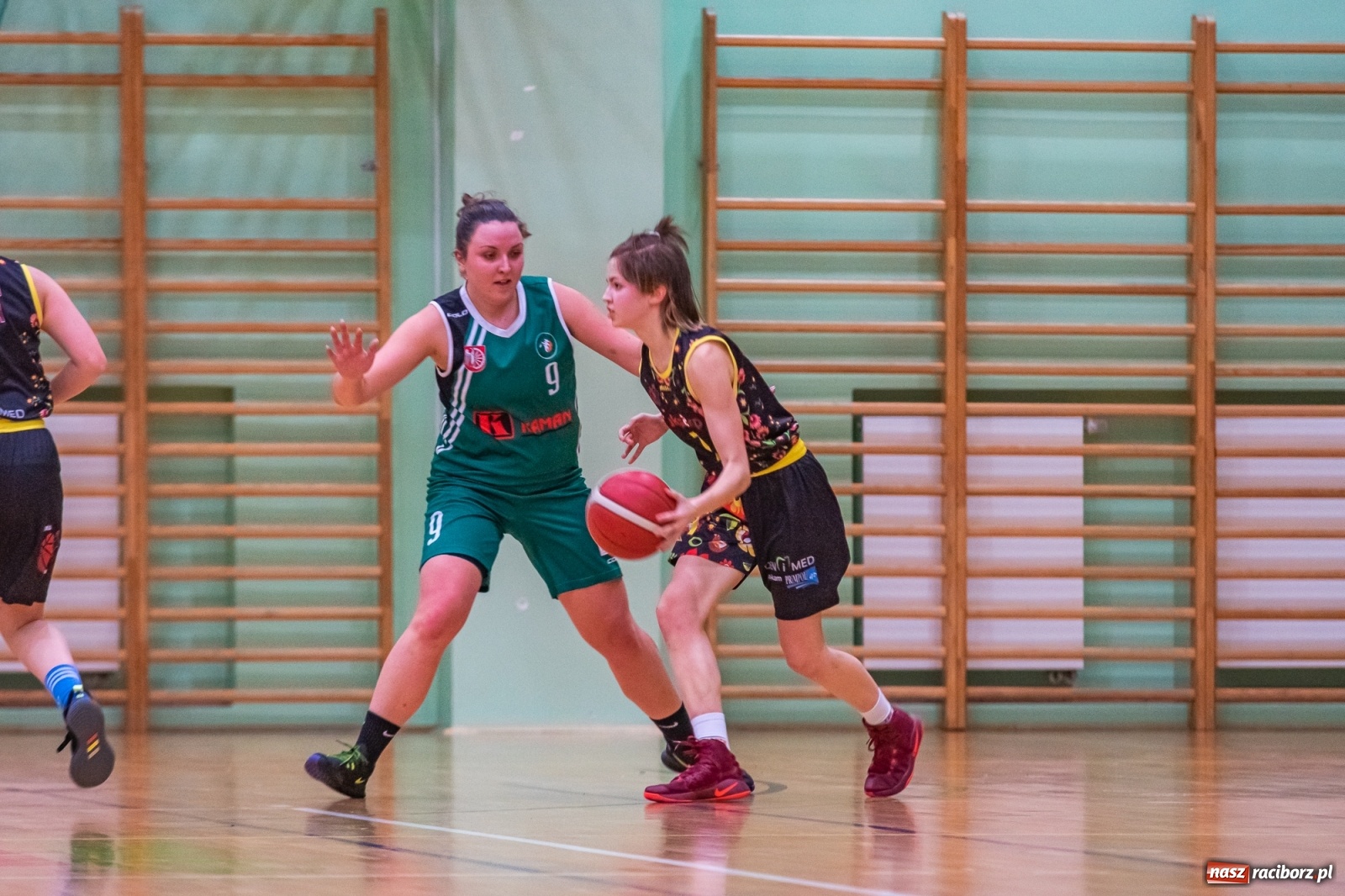 Zdjęcie w galerii na portalu naszraciborz.pl: RKK AZS Racibórz zdemolował Kamienicę Polską [FOTO] wiadomości z regionu