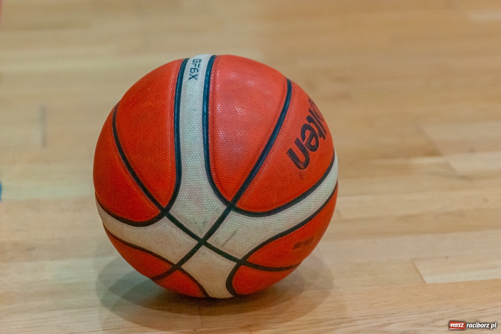 Zdjęcie w galerii na portalu naszraciborz.pl: RKK AZS Racibórz zdemolował Kamienicę Polską [FOTO] wiadomości z regionu