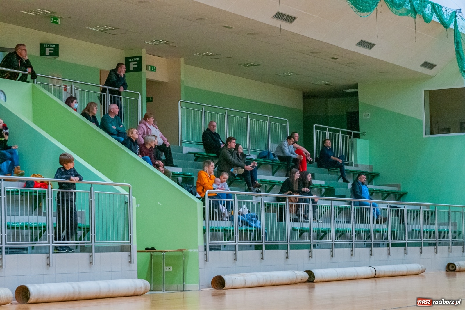 Zdjęcie w galerii na portalu naszraciborz.pl: RKK AZS Racibórz zdemolował Kamienicę Polską [FOTO] wiadomości z regionu