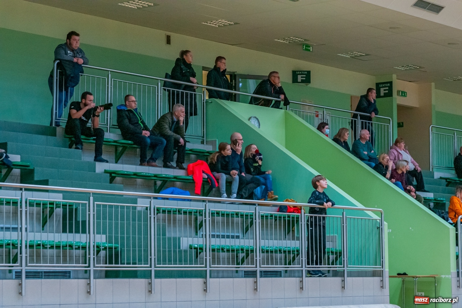 Zdjęcie w galerii na portalu naszraciborz.pl: RKK AZS Racibórz zdemolował Kamienicę Polską [FOTO] wiadomości z regionu