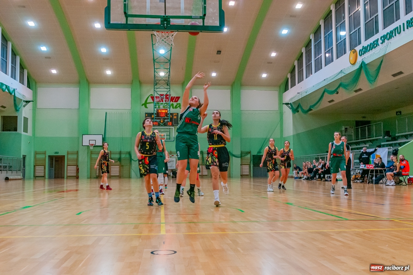 Zdjęcie w galerii na portalu naszraciborz.pl: RKK AZS Racibórz zdemolował Kamienicę Polską [FOTO] wiadomości z regionu