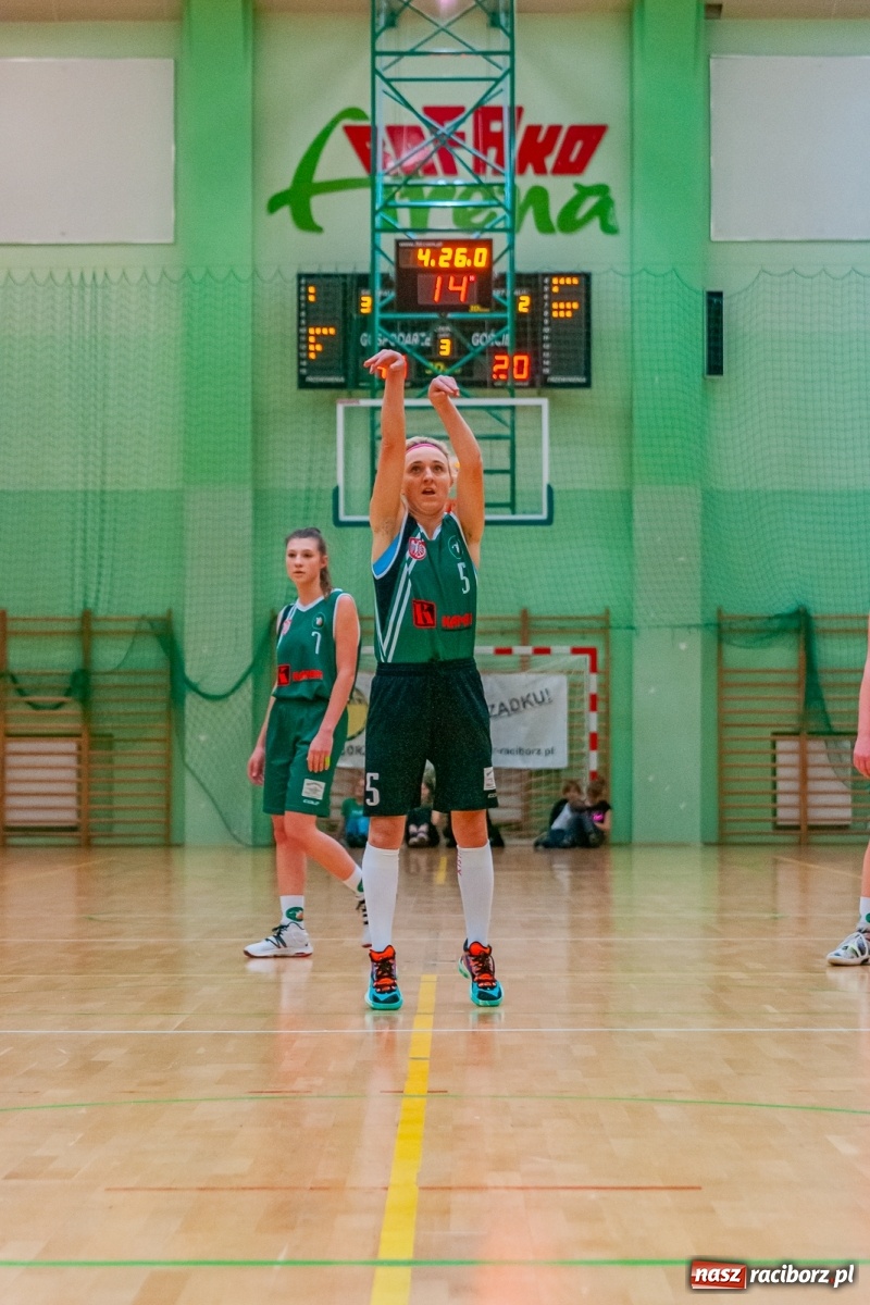 Zdjęcie w galerii na portalu naszraciborz.pl: RKK AZS Racibórz zdemolował Kamienicę Polską [FOTO] wiadomości z regionu