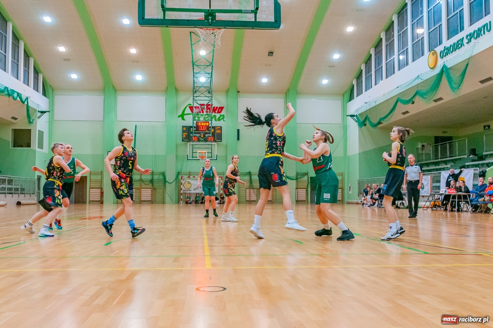 Zdjęcie w galerii na portalu naszraciborz.pl: RKK AZS Racibórz zdemolował Kamienicę Polską [FOTO] wiadomości z regionu