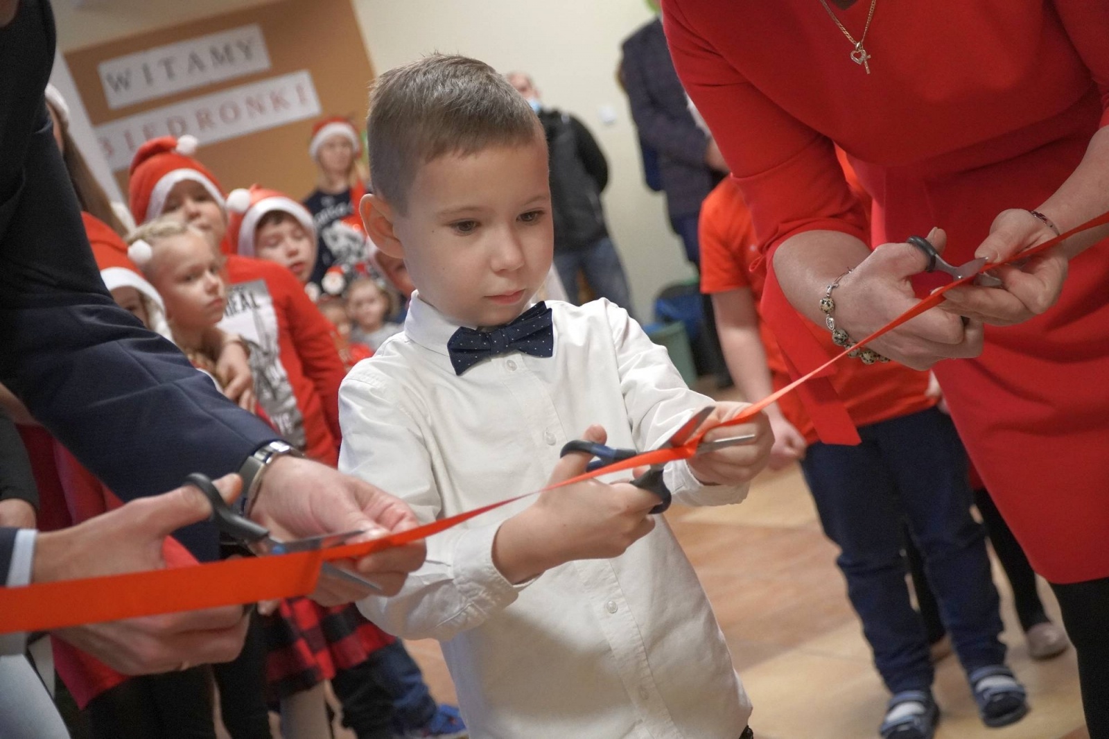 Zdjęcie w galerii na portalu naszraciborz.pl: Prezydent razem z Św. Mikołajem przywitali przedszkolaków [FOTO i WIDEO] wiadomości z regionu