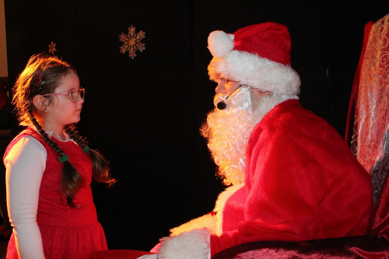 Zdjęcie w galerii na portalu naszraciborz.pl: Święty Mikołaj odwiedził GCK w Nędzy [FOTO] wiadomości z regionu