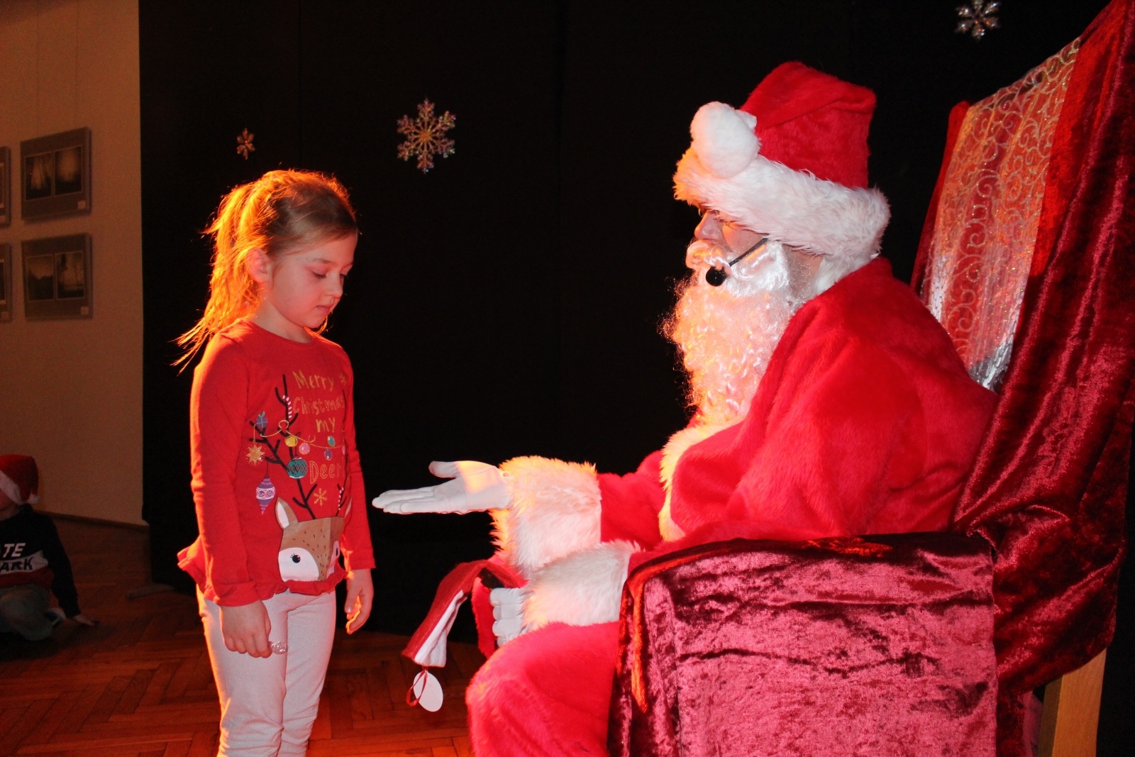 Zdjęcie w galerii na portalu naszraciborz.pl: Święty Mikołaj odwiedził GCK w Nędzy [FOTO] wiadomości z regionu