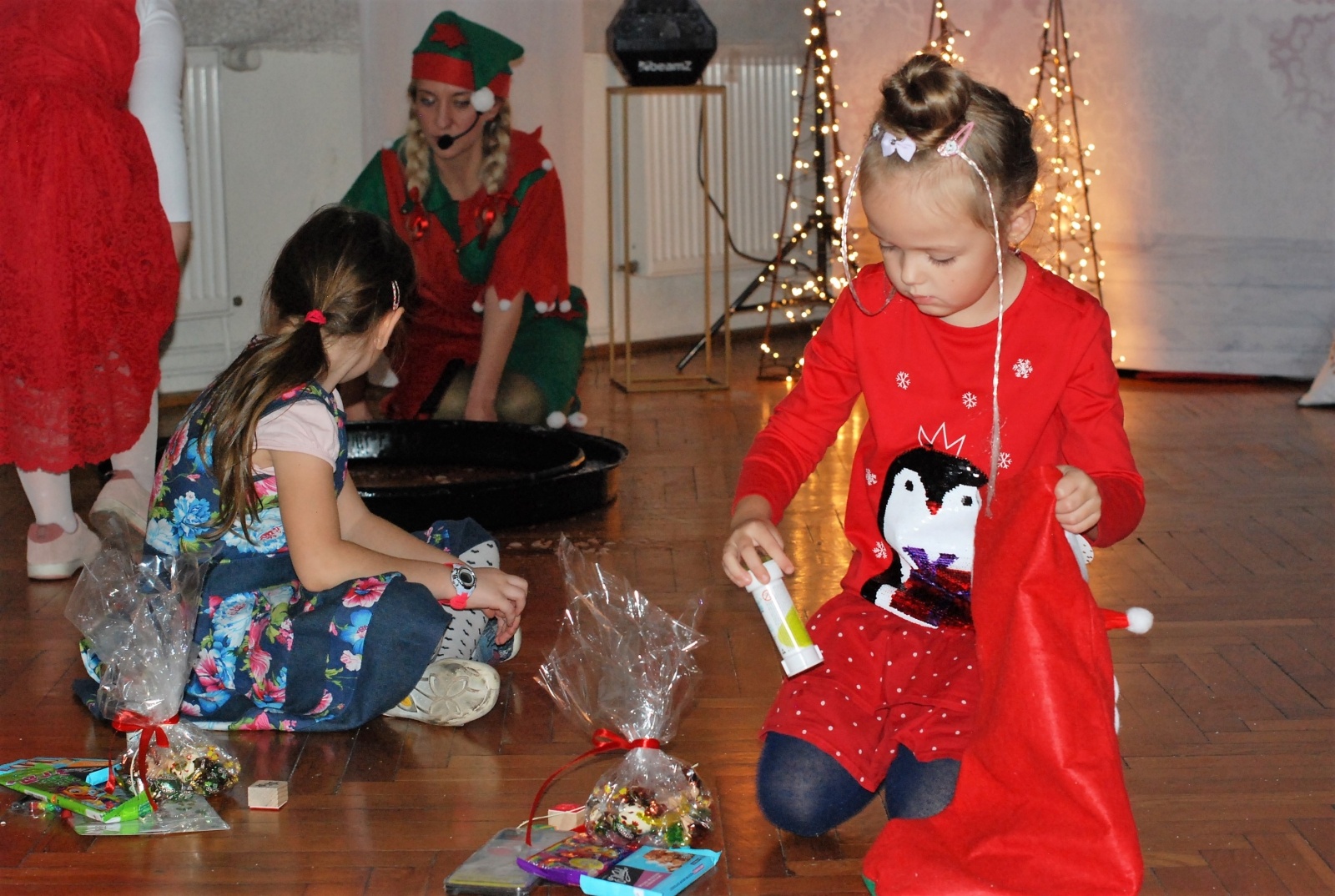 Zdjęcie w galerii na portalu naszraciborz.pl: Święty Mikołaj odwiedził GCK w Nędzy [FOTO] wiadomości z regionu