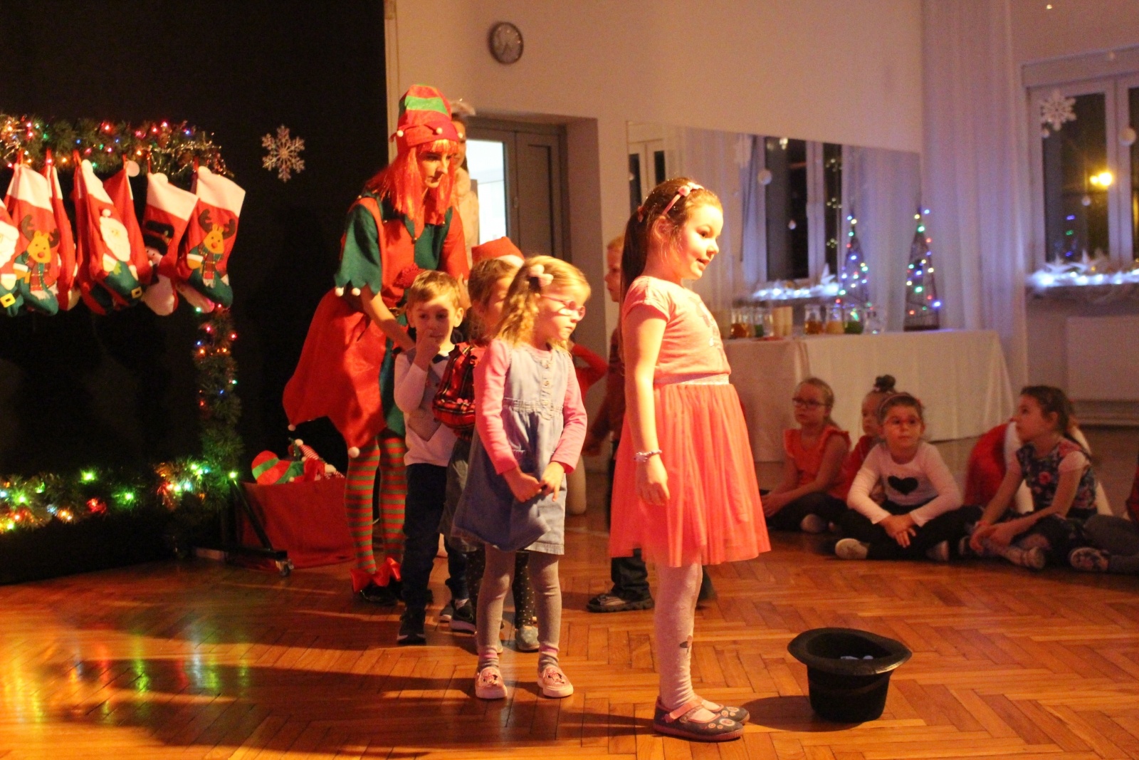 Zdjęcie w galerii na portalu naszraciborz.pl: Święty Mikołaj odwiedził GCK w Nędzy [FOTO] wiadomości z regionu