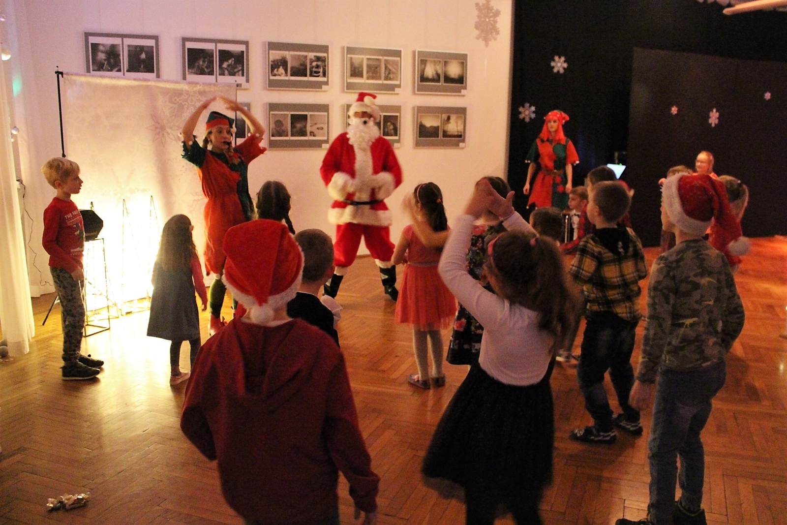 Zdjęcie w galerii na portalu naszraciborz.pl: Święty Mikołaj odwiedził GCK w Nędzy [FOTO] wiadomości z regionu