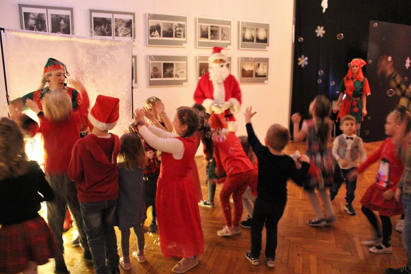 Zdjęcie w galerii na portalu naszraciborz.pl: Święty Mikołaj odwiedził GCK w Nędzy [FOTO] wiadomości z regionu