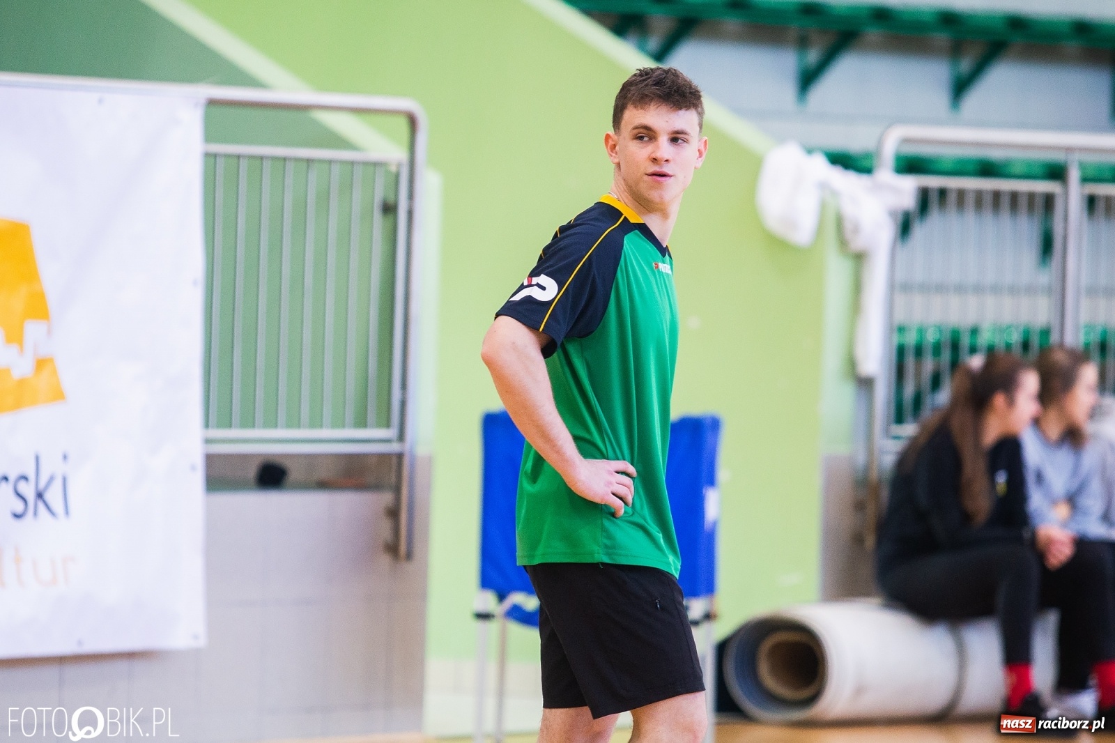 Zdjęcie w galerii na portalu naszraciborz.pl: Turniej Mikołajkowy w Piłce Siatkowej w Arenie Rafako [WYNIKI] wiadomości z regionu