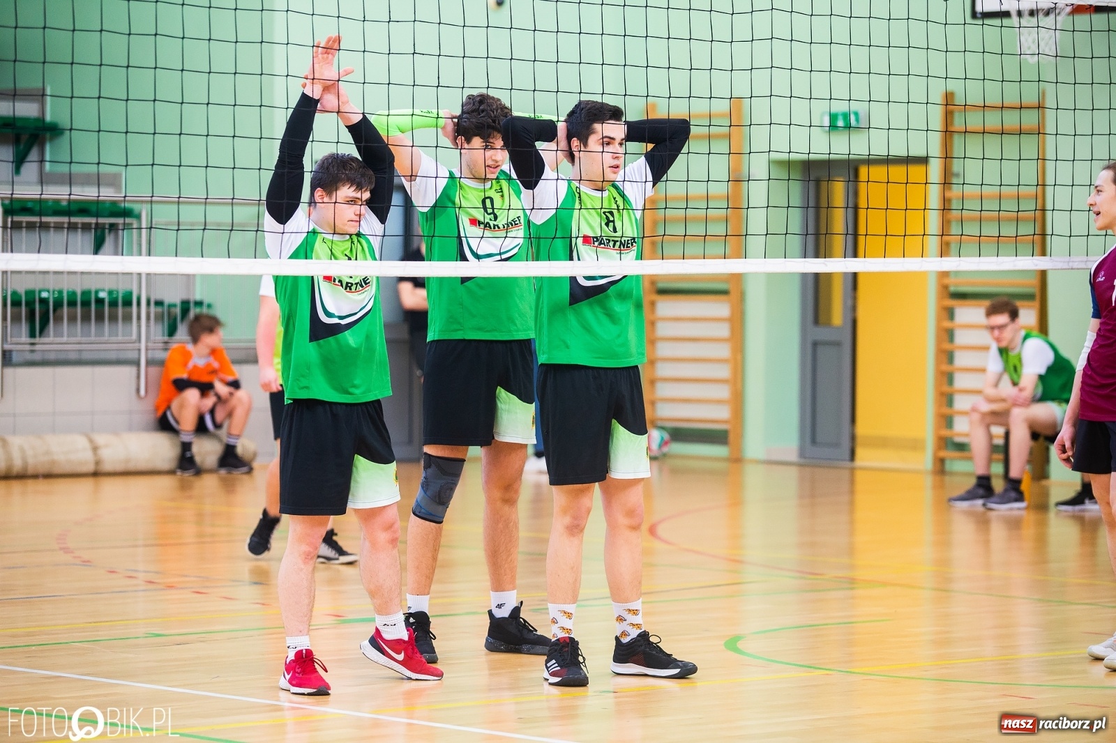 Zdjęcie w galerii na portalu naszraciborz.pl: Turniej Mikołajkowy w Piłce Siatkowej w Arenie Rafako [WYNIKI] wiadomości z regionu