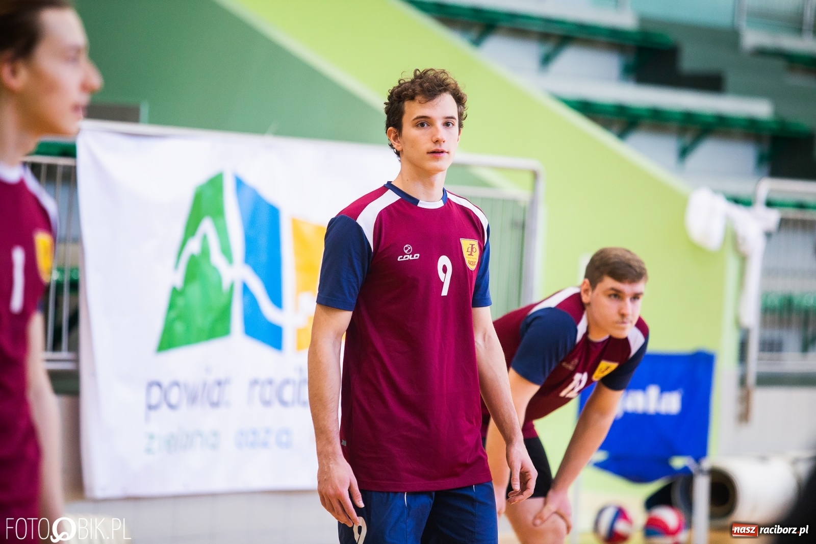 Zdjęcie w galerii na portalu naszraciborz.pl: Turniej Mikołajkowy w Piłce Siatkowej w Arenie Rafako [WYNIKI] wiadomości z regionu