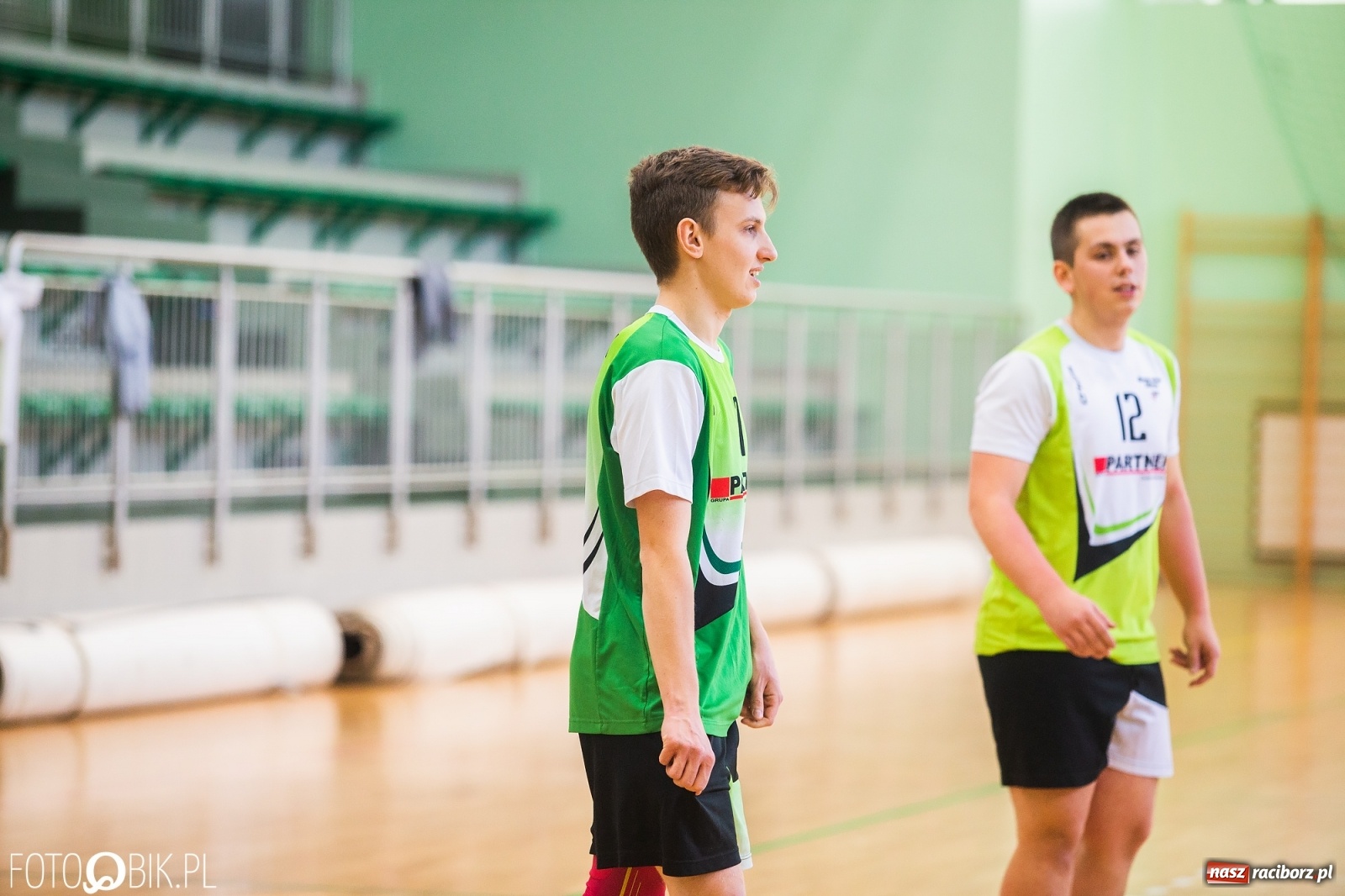 Zdjęcie w galerii na portalu naszraciborz.pl: Turniej Mikołajkowy w Piłce Siatkowej w Arenie Rafako [WYNIKI] wiadomości z regionu